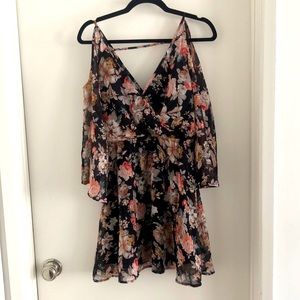Papaya floral mini dress size small